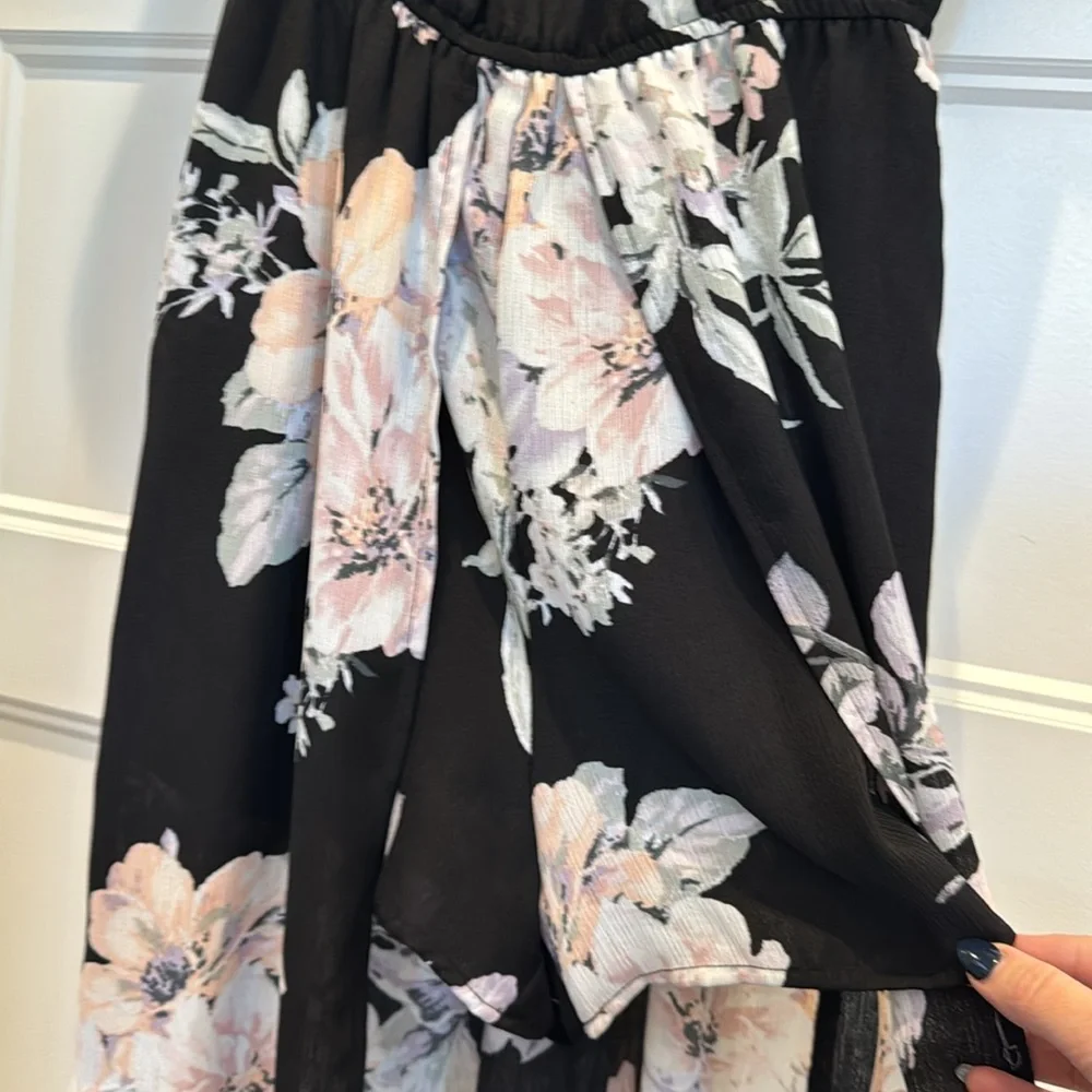 Floral Black Dress‎
